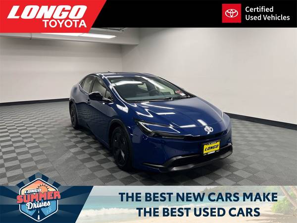 Toyota Prius with VIN: JTDACAAU3R3030589