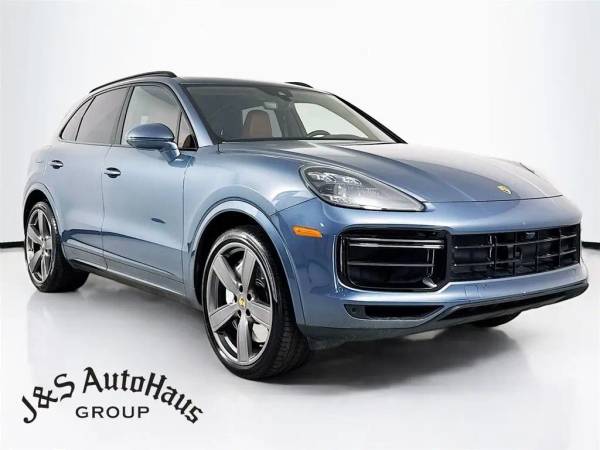 Porsche Cayenne with VIN: WP1AF2AY4KDA80805