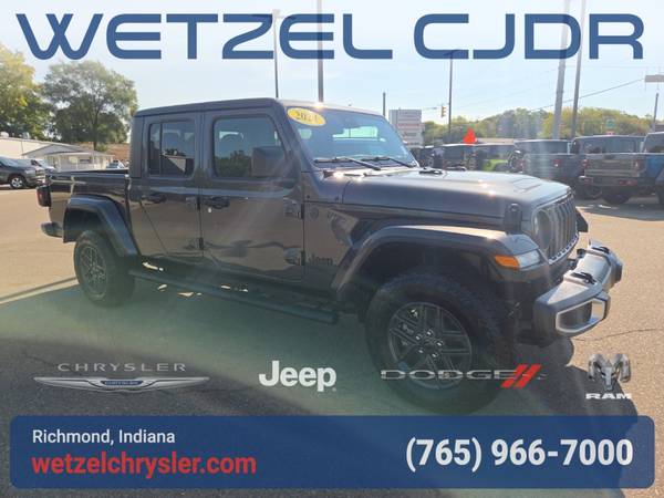 Jeep Gladiator with VIN: 1C6JJTAG6RL117549