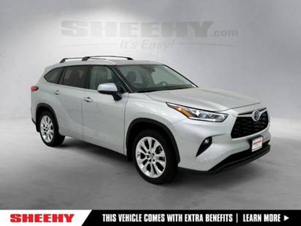 Toyota Highlander Hybrid with VIN: 5TDXBRCH3PS135026