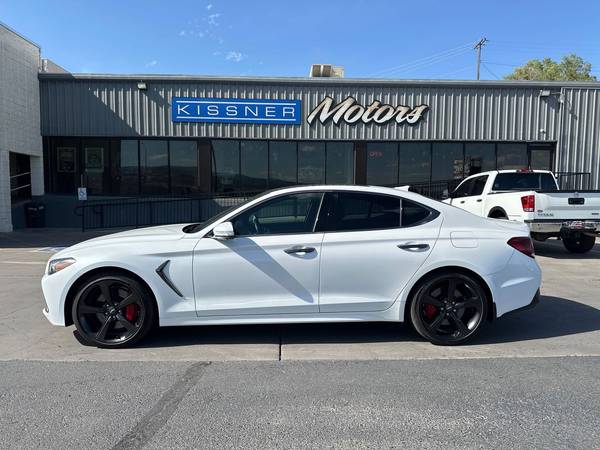 Genesis G70 with VIN: KMTG34LE7MU074150