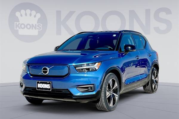 Certified 2021 Volvo XC40 Recharge Pure Electric P8