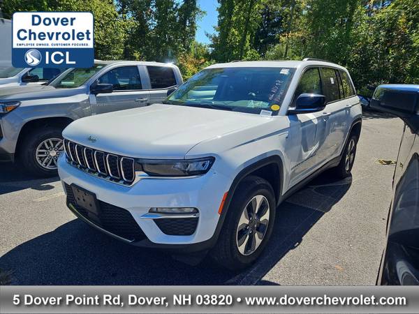 Jeep Grand Cherokee 4xe with VIN: 1C4RJYB69P8774750