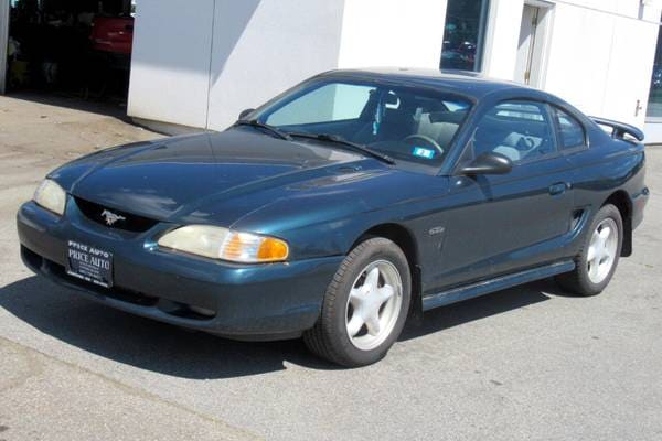 1997 Ford Mustang GT Coupe