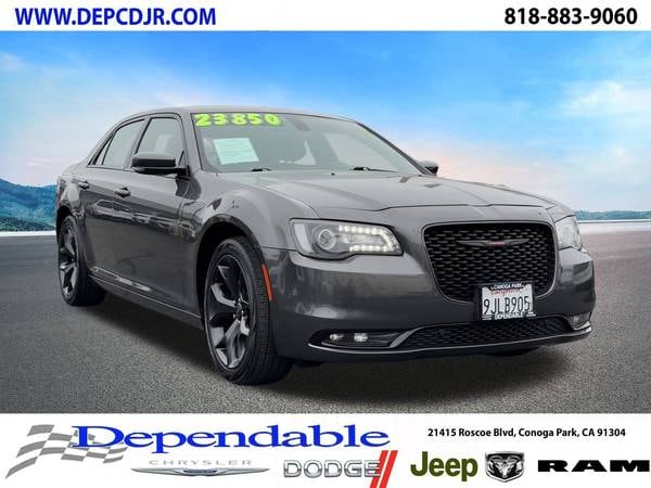 Chrysler 300 with VIN: 2C3CCABG1MH634489
