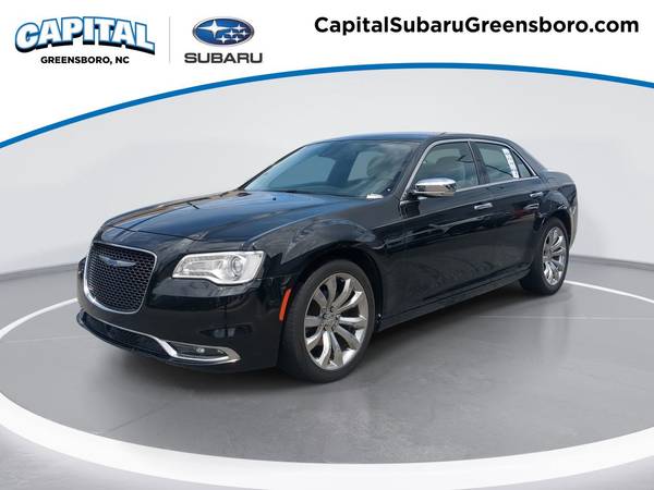 Chrysler 300 with VIN: 2C3CCAEG1KH506424