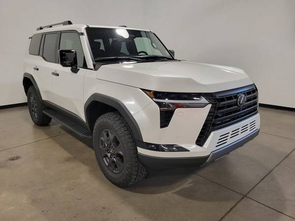 Lexus GX with VIN: JTJTBCDX4S5055005