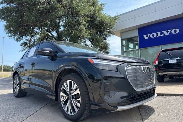2023 Audi Q4 e-tron Premium Plus