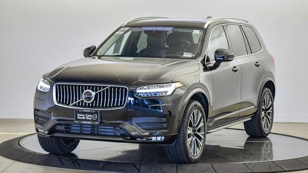 Volvo XC90 with VIN: YV4102CK3N1871521