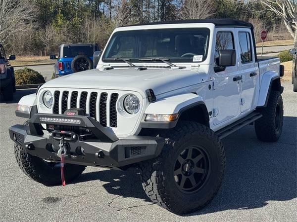 Jeep Gladiator with VIN: 1C6JJTAG6PL546462