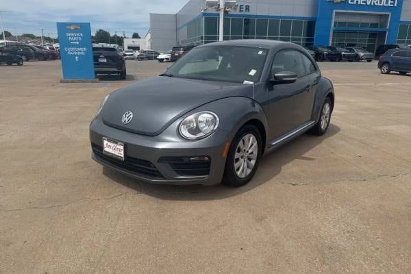 2019 Volkswagen Beetle 2.0T S Hatchback