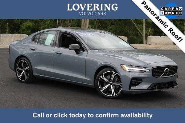 Volvo S60 with VIN: 7JRL12TK4RG324965