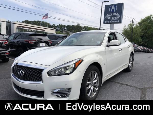INFINITI Q70 with VIN: JN1BY1AP4FM542032