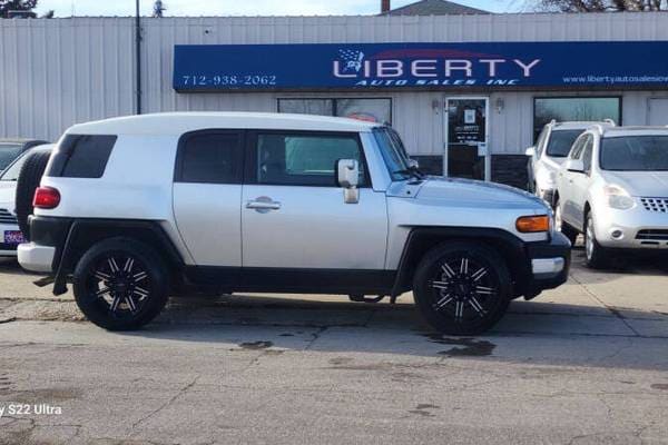 2007 Toyota FJ Cruiser Base