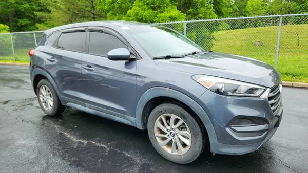 Hyundai Tucson with VIN: KM8J23A47JU610002