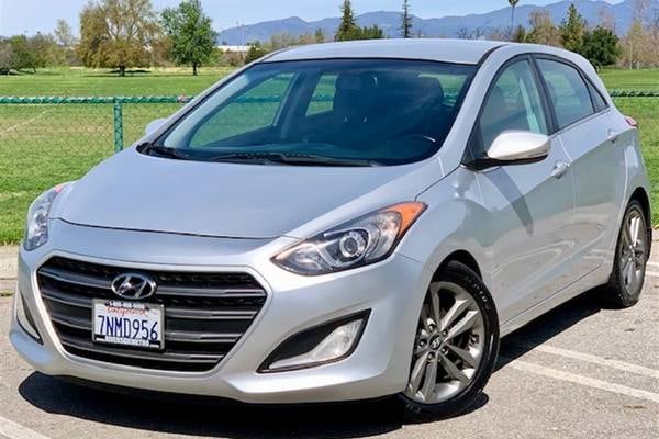 2016 Hyundai Elantra GT Base Hatchback