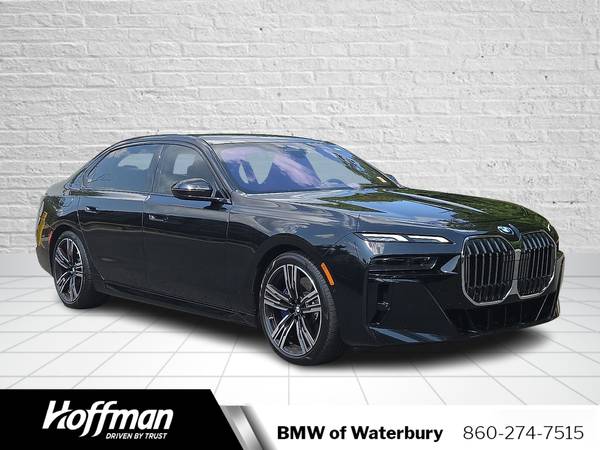 BMW 7 Series with VIN: WBA33EJ00RCP77433