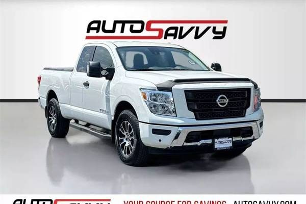 2024 Nissan Titan SV  King Cab