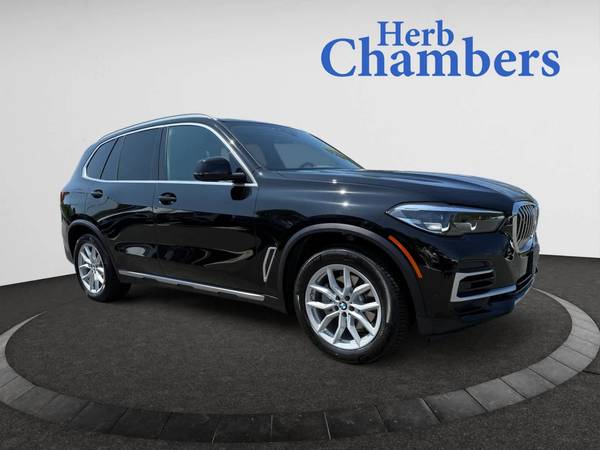 BMW X5 with VIN: 5UXCR6C01P9P67703