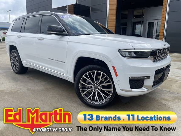 Jeep Grand Cherokee L with VIN: 1C4RJKETXN8635495