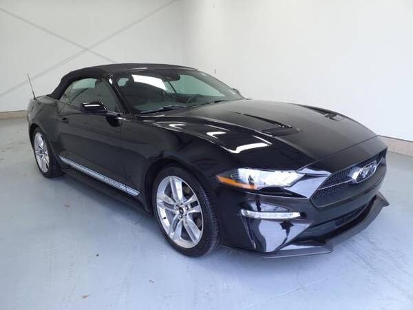 Ford Mustang with VIN: 1FATP8UH4L5138161
