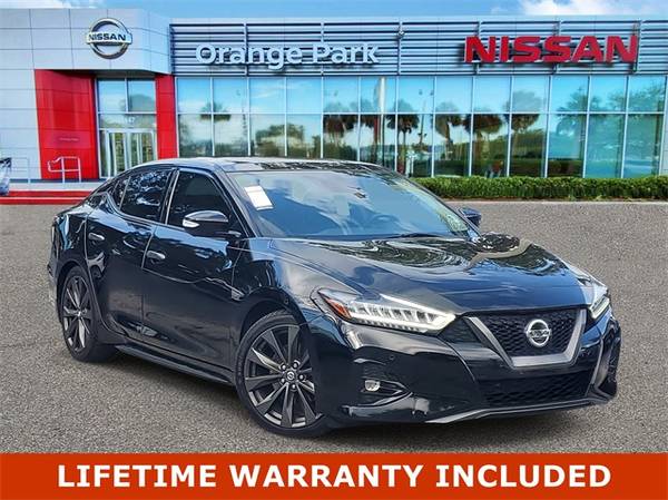 Nissan Maxima with VIN: 1N4AA6FV8MC516253
