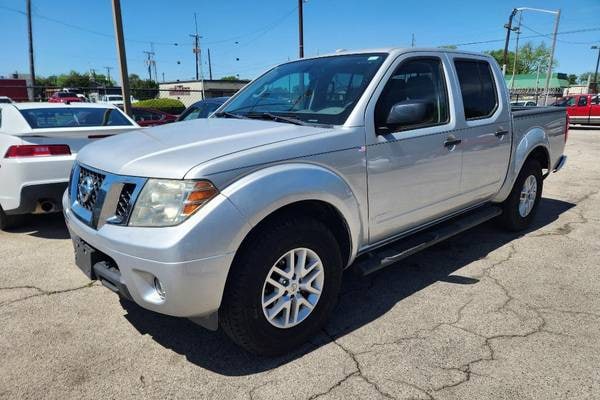 2014 Nissan Frontier SV  Crew Cab