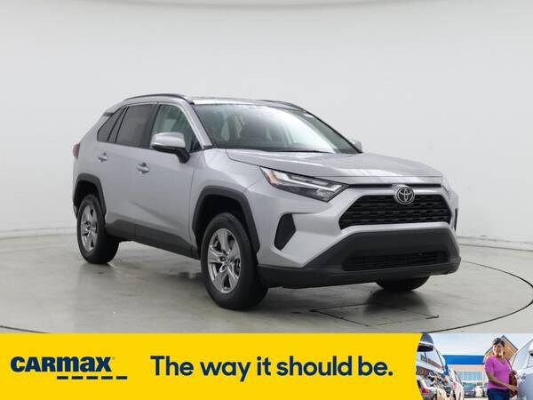 Toyota RAV4 with VIN: 2T3W1RFV0PW253128