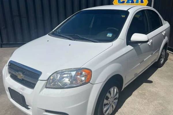 2011 Chevrolet Aveo 1LT