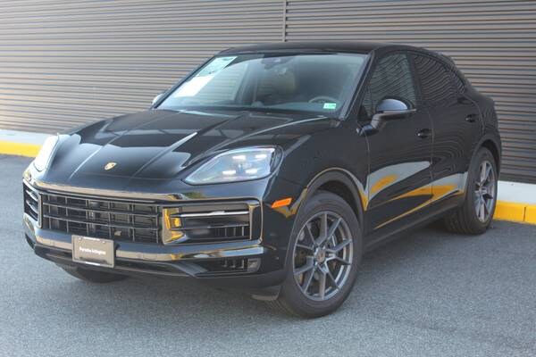 Porsche Cayenne Coupe with VIN: WP1BA2AY6SDA30359