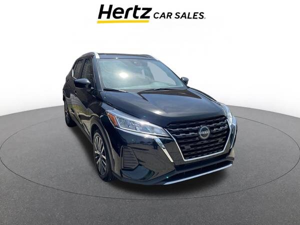 Nissan Kicks with VIN: 3N1CP5CV2RL552454