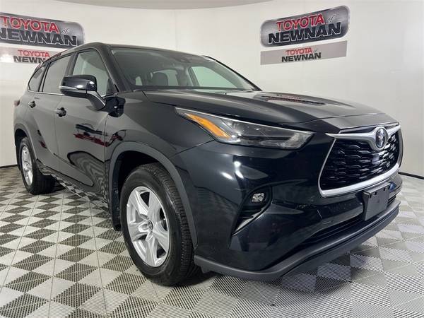 Toyota Highlander with VIN: 5TDKDRBH9RS533298