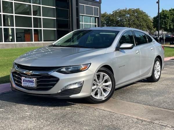 Chevrolet Malibu with VIN: 1G1ZD5ST3NF161746