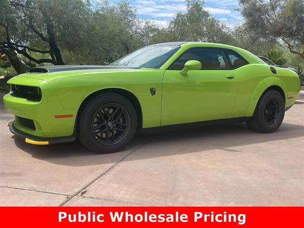Dodge Challenger with VIN: 2C3CDZL94PH102024