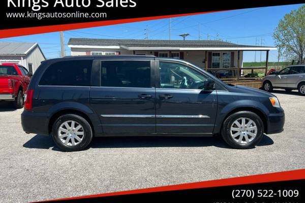 2014 Chrysler Town and Country Touring