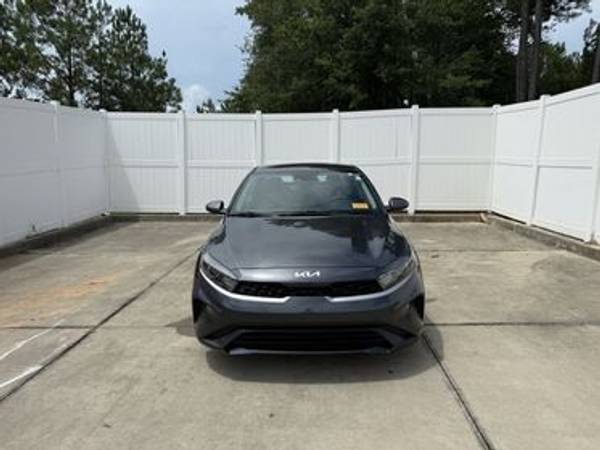 Kia Forte with VIN: 3KPF24AD8NE450605