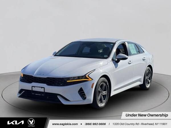 Kia K5 with VIN: 5XXG14J26RG256321