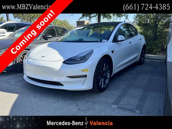 Tesla Model 3 with VIN: 5YJ3E1EA9NF197068