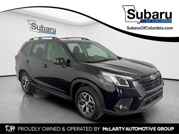 Subaru Forester with VIN: JF2SKADCXNH433185