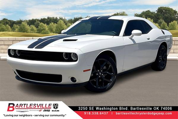 Dodge Challenger with VIN: 2C3CDZAG5PH574332