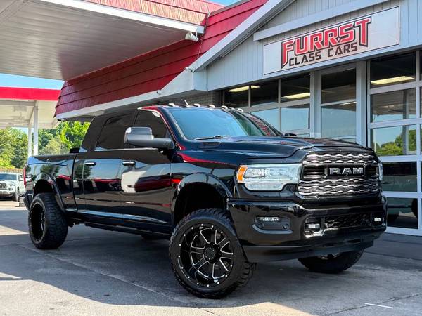 Ram 2500 with VIN: 3C6UR5TL9KG545632