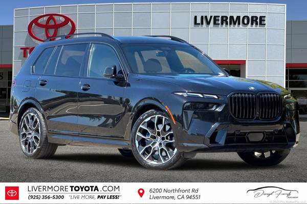 BMW X7 with VIN: 5UX23EM01P9P93689