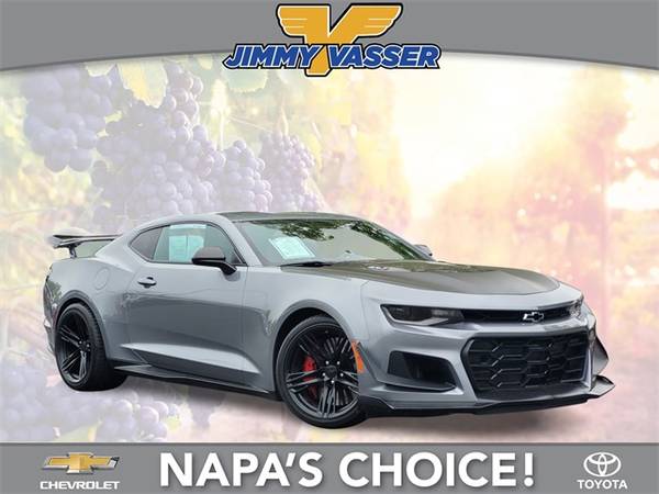 Chevrolet Camaro with VIN: 1G1FK1R67K0153486