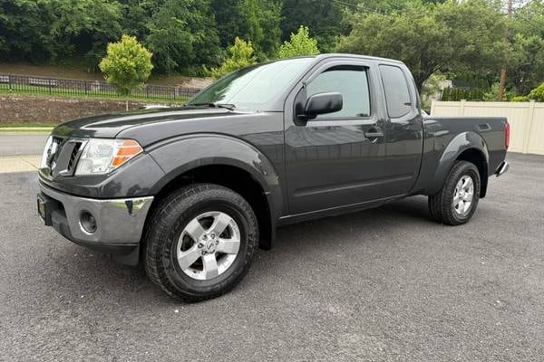 2010 Nissan Frontier SE  King Cab