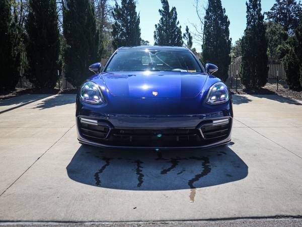 Porsche Panamera with VIN: WP0AK2A72ML141775