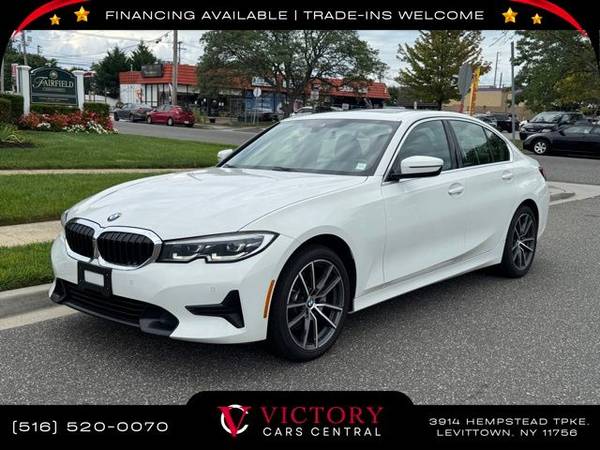 BMW 3 Series with VIN: 3MW5R7J03M8B99797