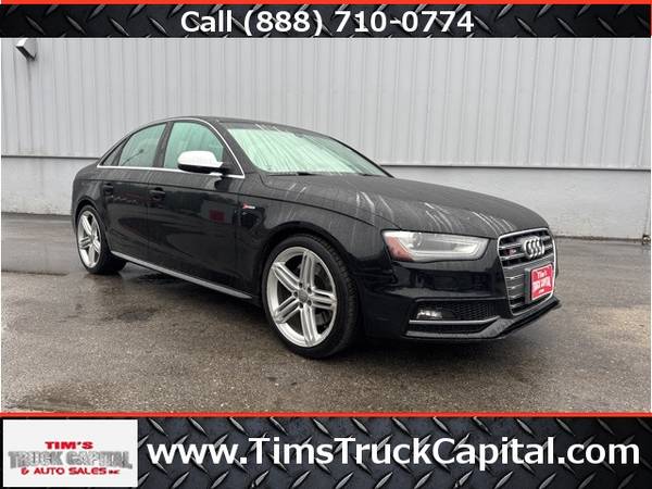 Audi S4 with VIN: WAUBGAFLXFA052845