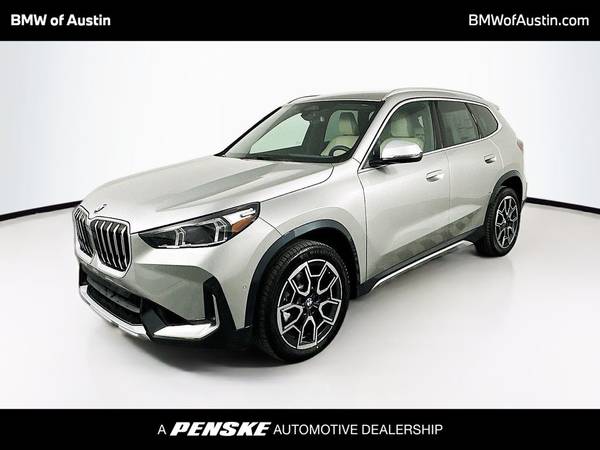 BMW X1 with VIN: WBX73EF08R5Z30029