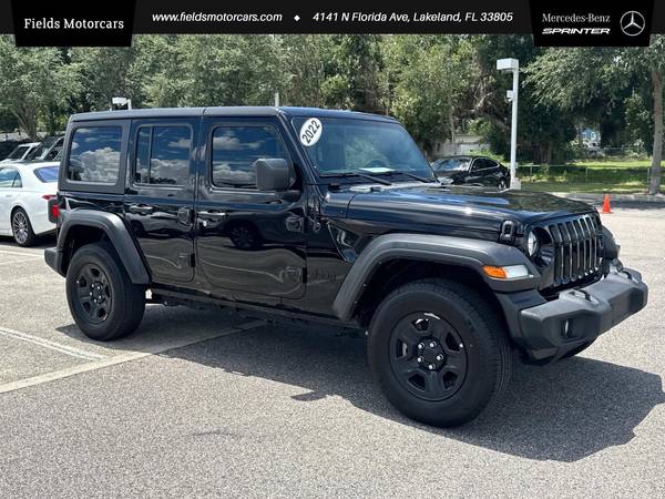 Jeep Wrangler with VIN: 1C4HJXDN2NW175174
