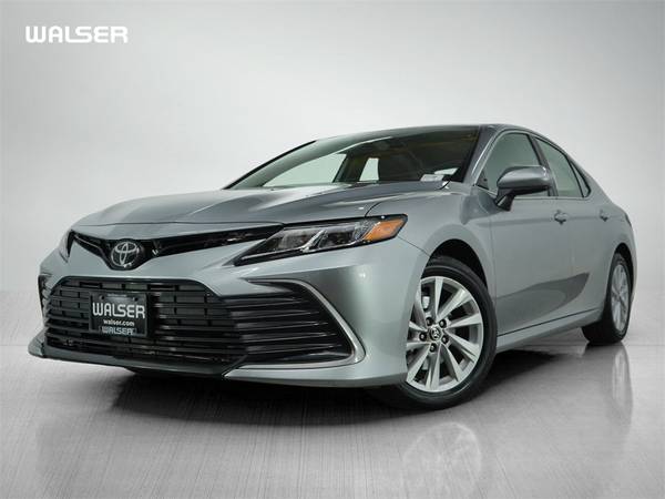 Toyota Camry with VIN: 4T1C11AK5RU895471